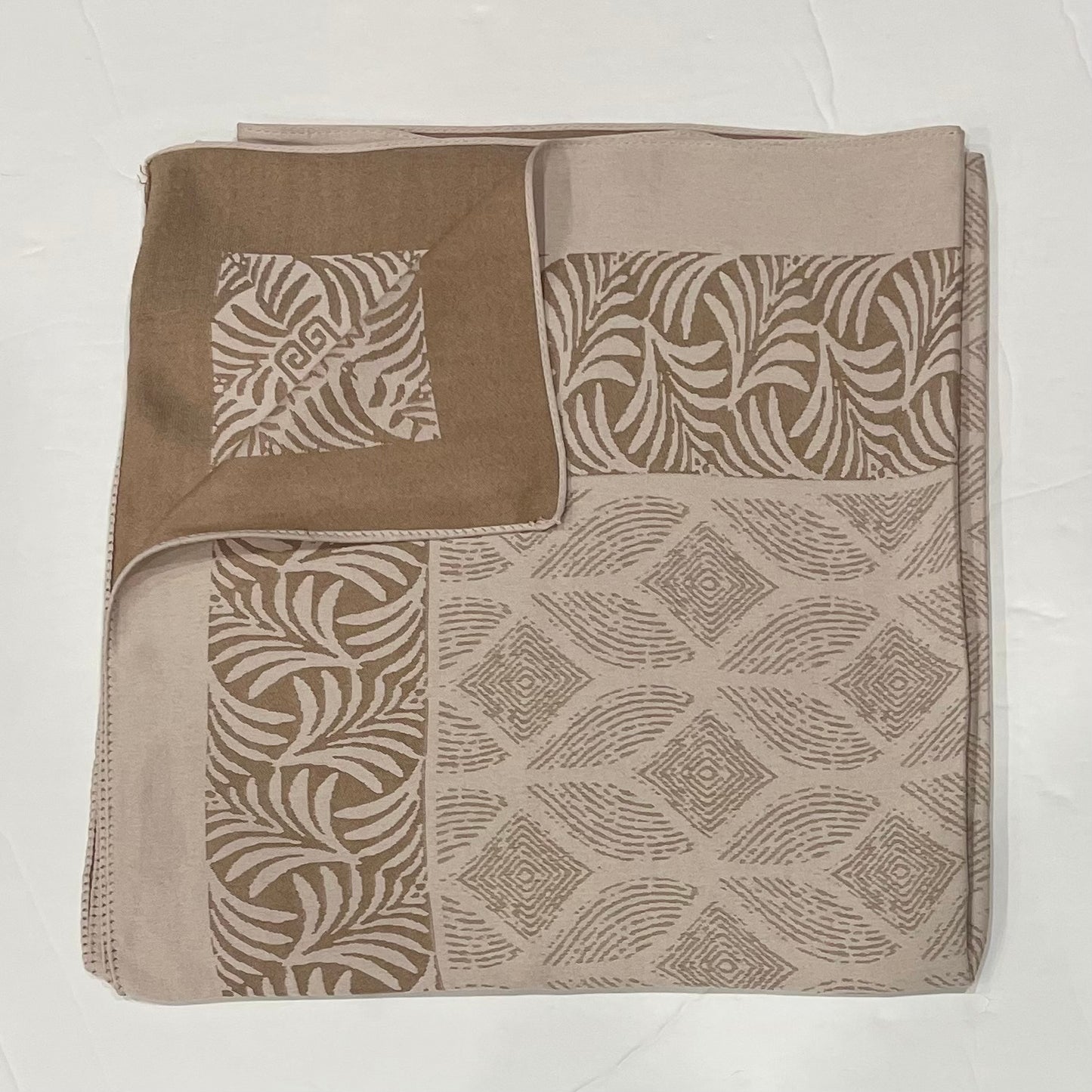 Reversible Square Hijab