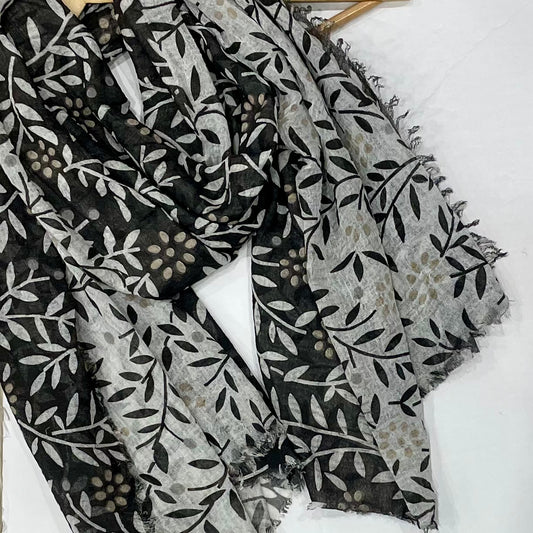 Black Printed Crinkle Hijabs