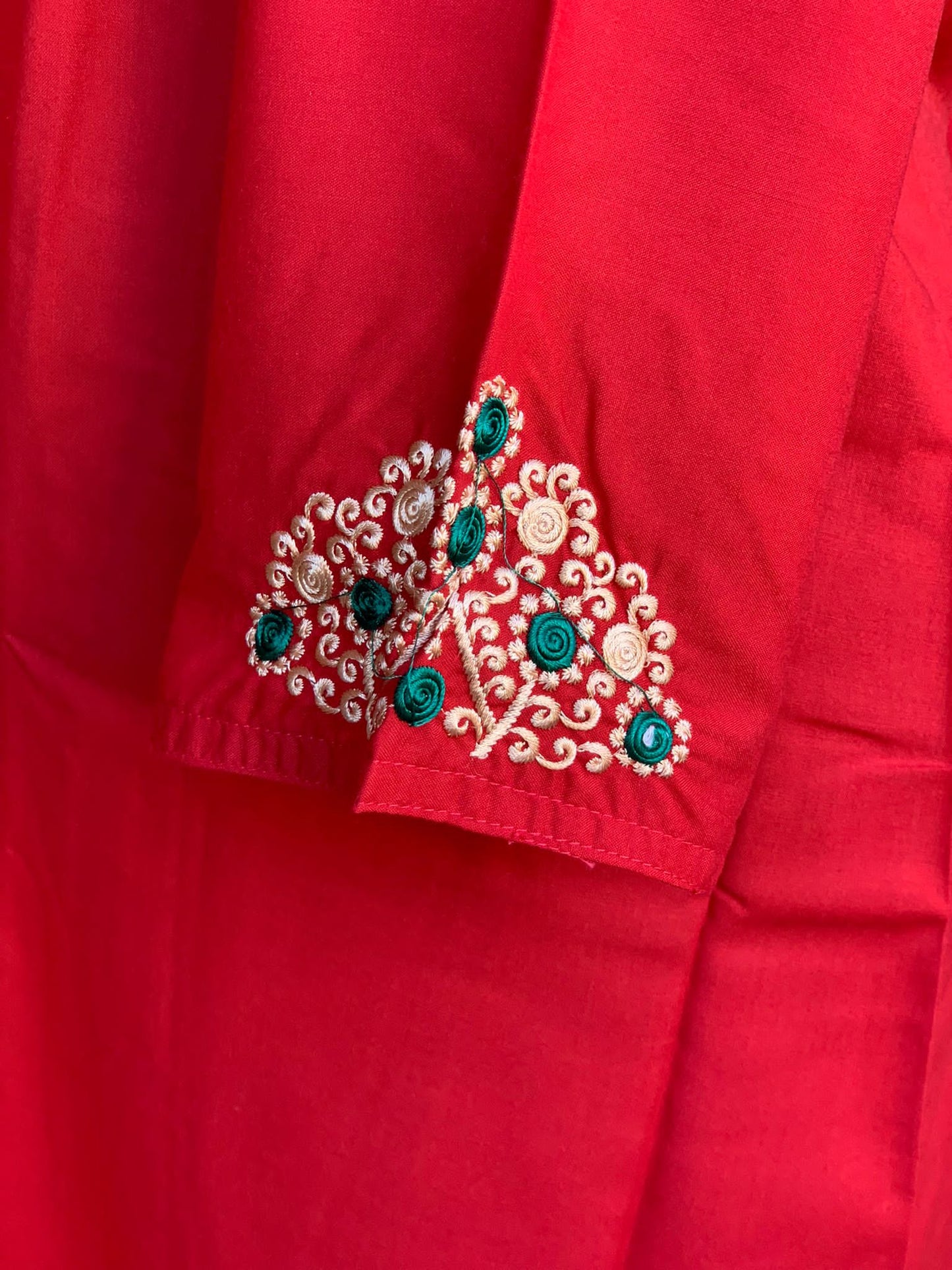 Nazia Long Sleeve Kaftan Crimson