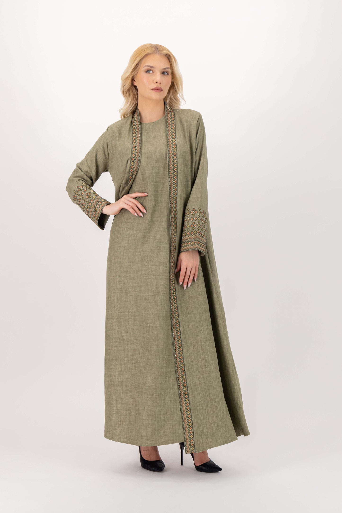 Embroidered Abaya Set