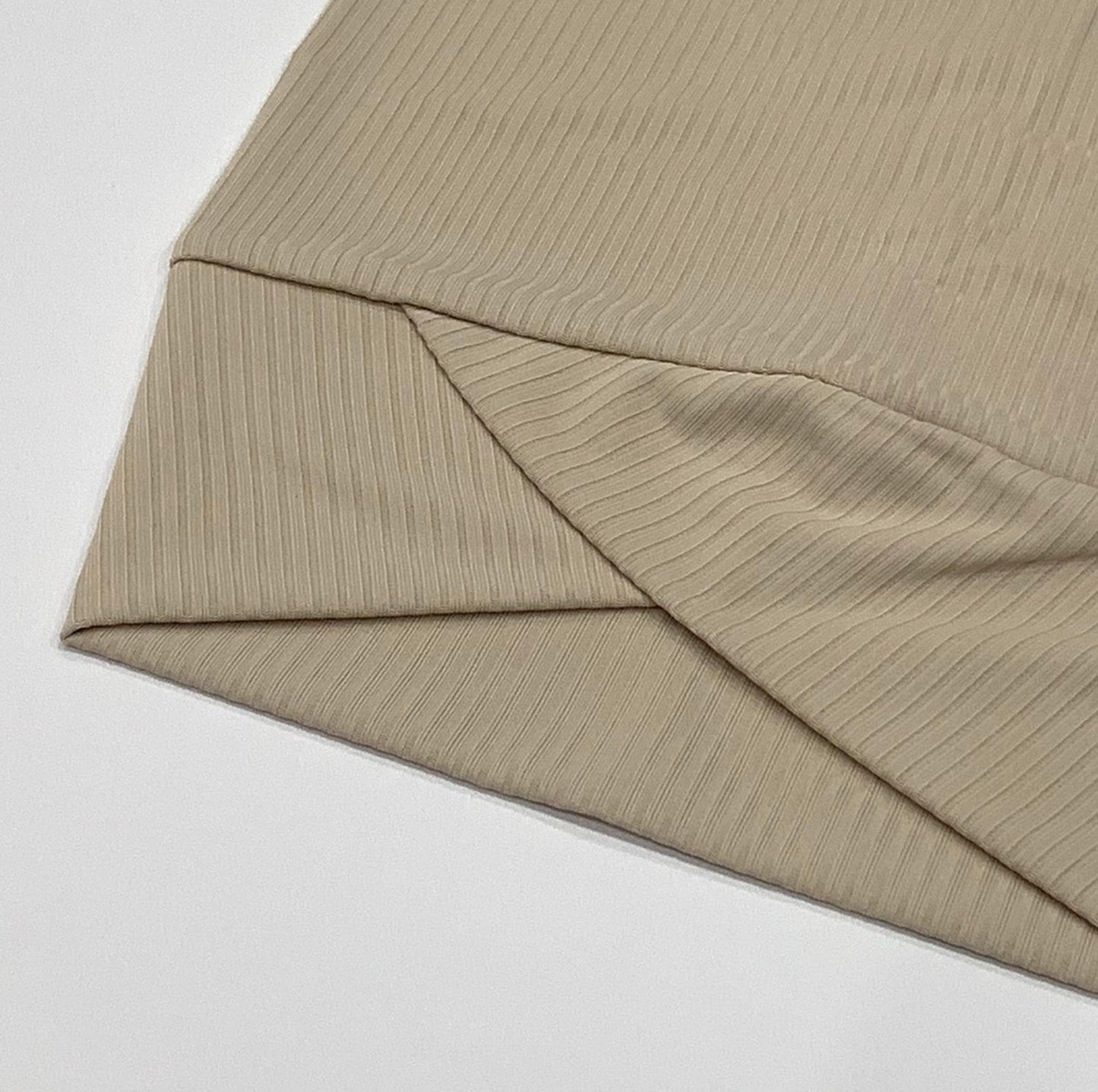 Tan Ribbed Undercap Cross Light