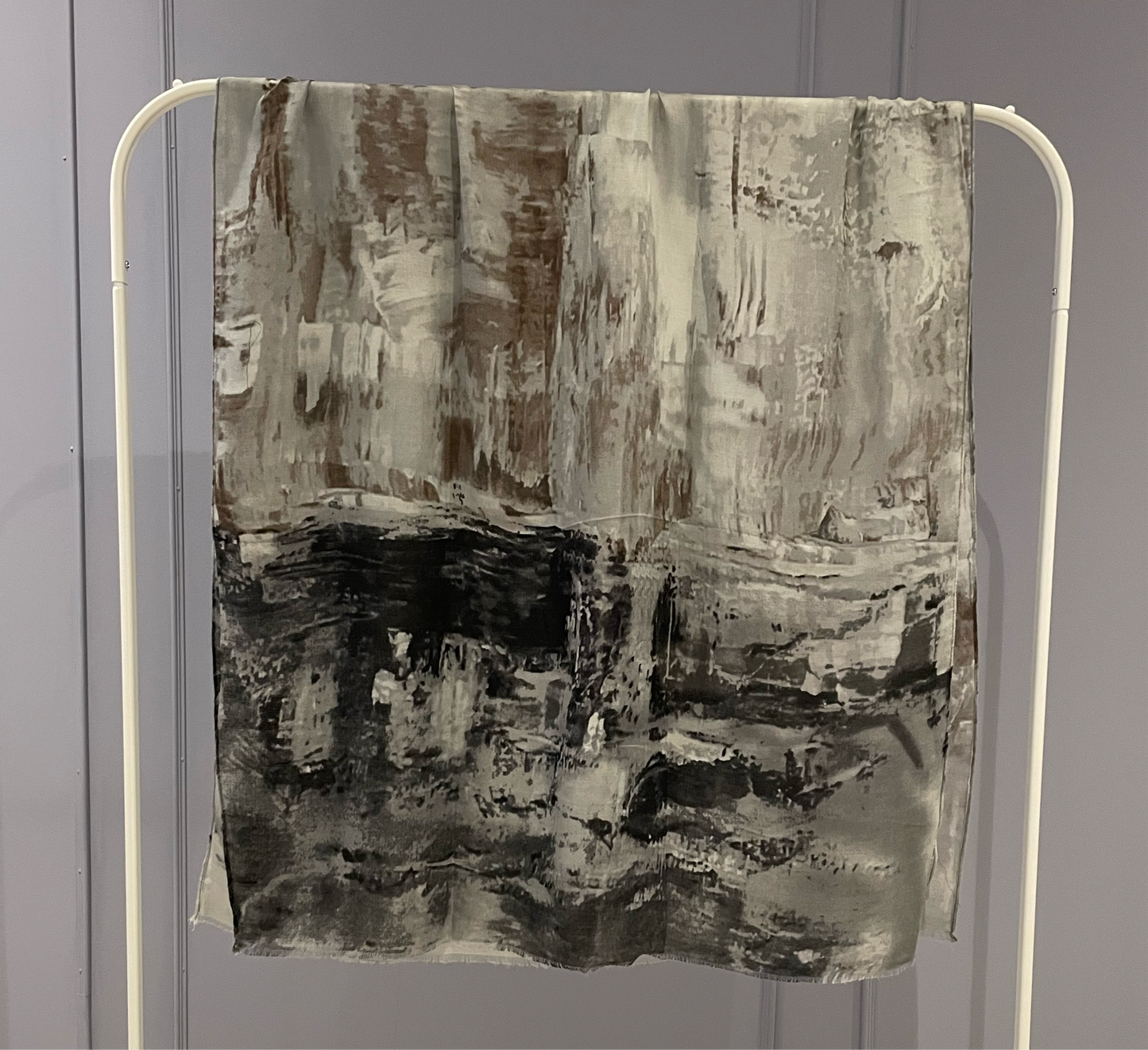 Ombré printed Hijab Grey