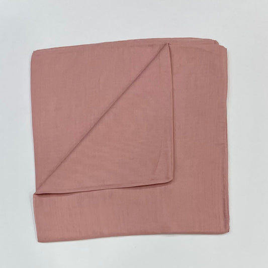 Expertly crafted from high-quality cotton, the Pink Square Hijab offers a stylish and comfortable option for everyday wear. With its soft and breathable fabric, this hijab provides a comfortable fit while adding a touch of sophistication to any outfit. Perfect for any occasion.

size 120 cm x 120 cm

colot may look different due to different screen resolution 