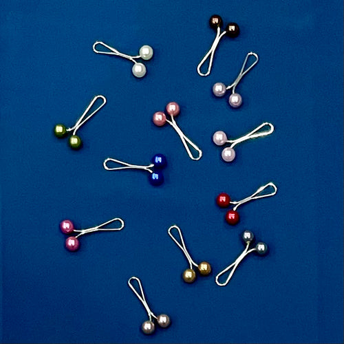 Pearl Hijab Pins are the perfect accessory to keep hijabs secure without causing damage. These pins feature a pearl on each end, providing an elegant look while securely holding hijabs in place.