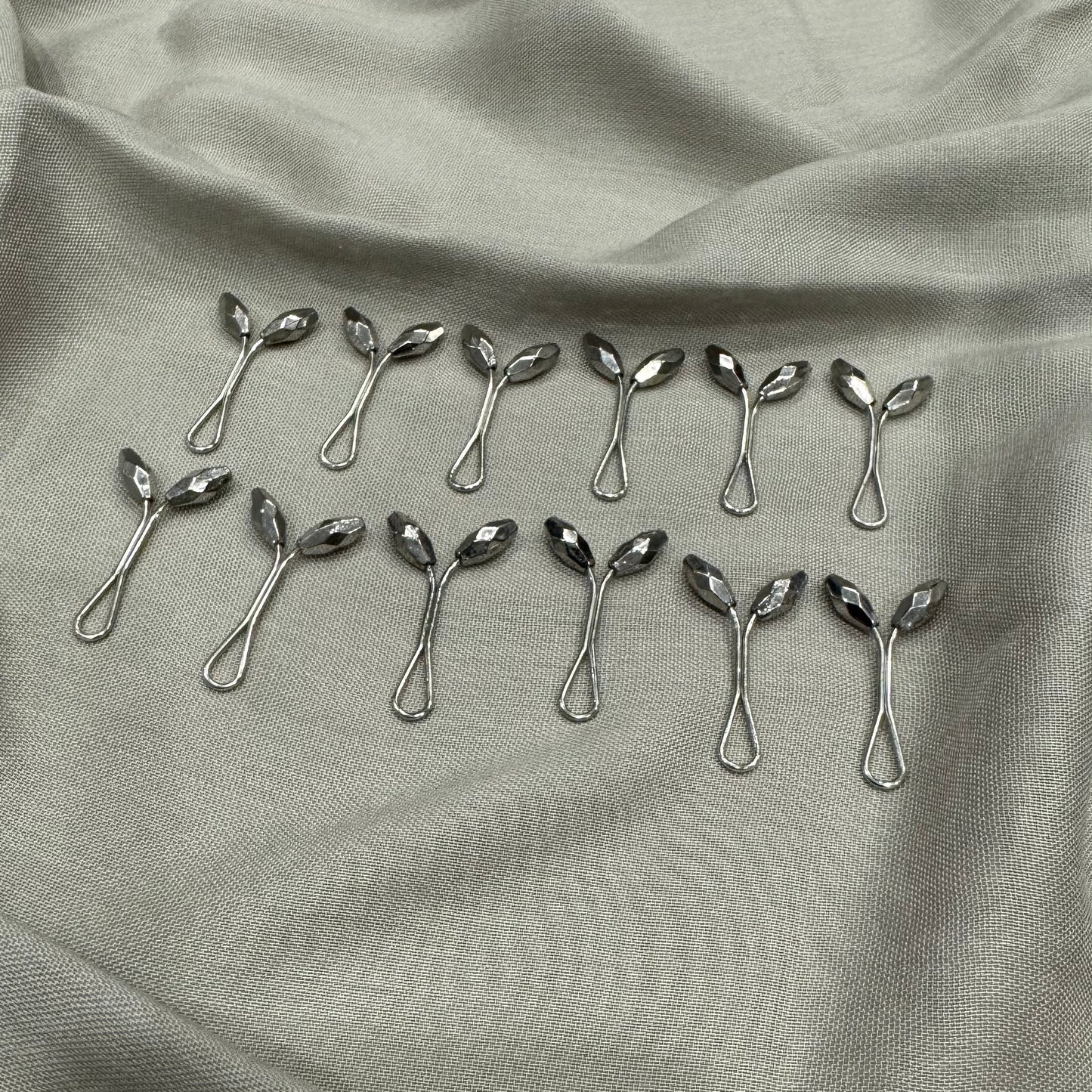 Silver Slide 12 Pins Set