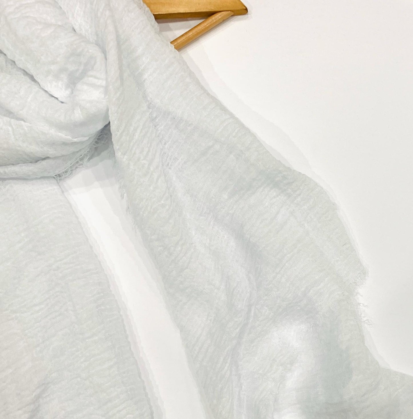 White Crinkle Hijab
