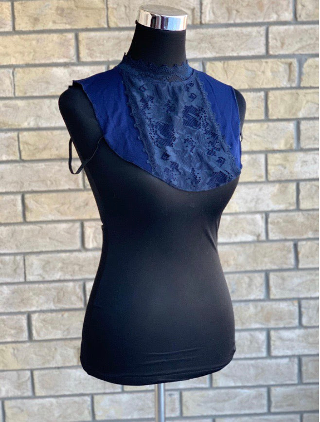 Chest Cover With Lace Navy