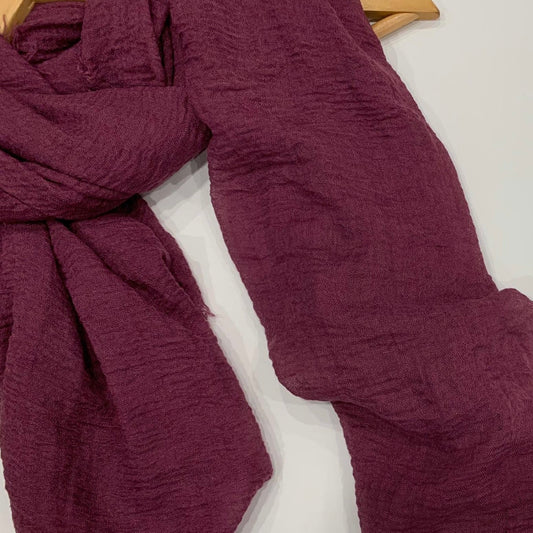 Magenta Crinkle Hijab