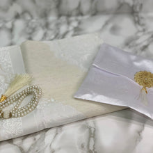 Load image into Gallery viewer, Pearl Luxe Janamaz Set
