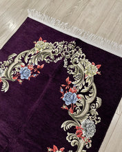 Load image into Gallery viewer, Plum Floral Woven Janamaz Set
