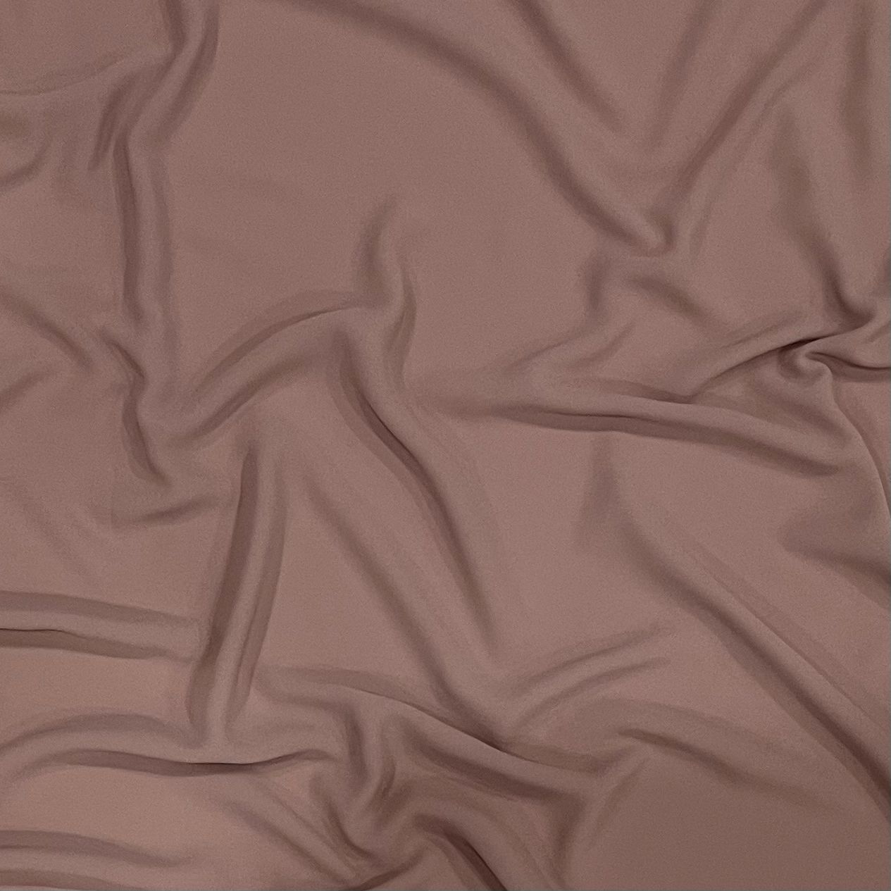 Fawn Chiffon Hijab  https://www.arifasboutique.com/products/fawn-chiffon-hijab  Our chiffon hijabs are lightweight and airy allowing for a versatile look from casual to formal. A closet staple made from a comfortable textured chiffon material. We have handpicked each of our colours providing you with a wide range to choose from. Size 180 cm x 70 cm Color may look different due to different screen …